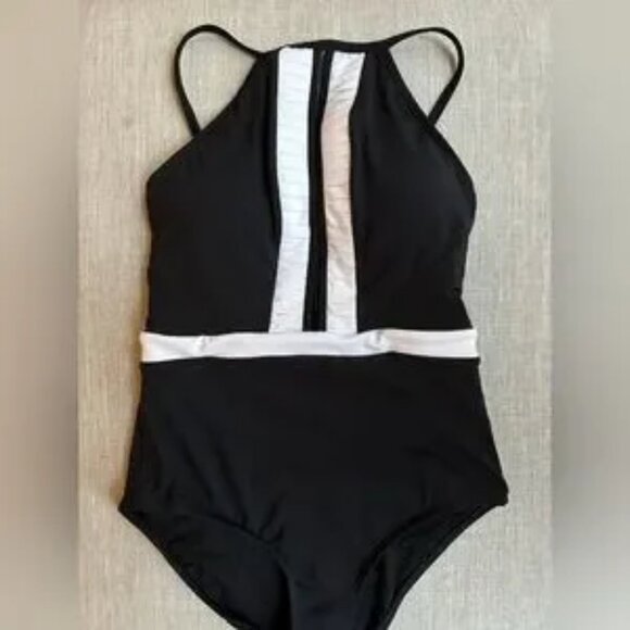 Jets Australia Classique High Neck One Piece (size 6) NWT - Picture 5 of 7